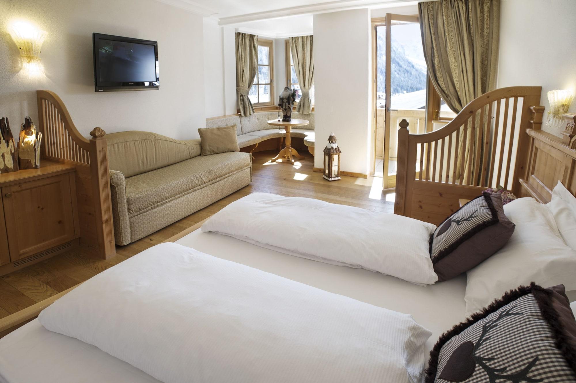 Hotel Romantic Plaza 4*