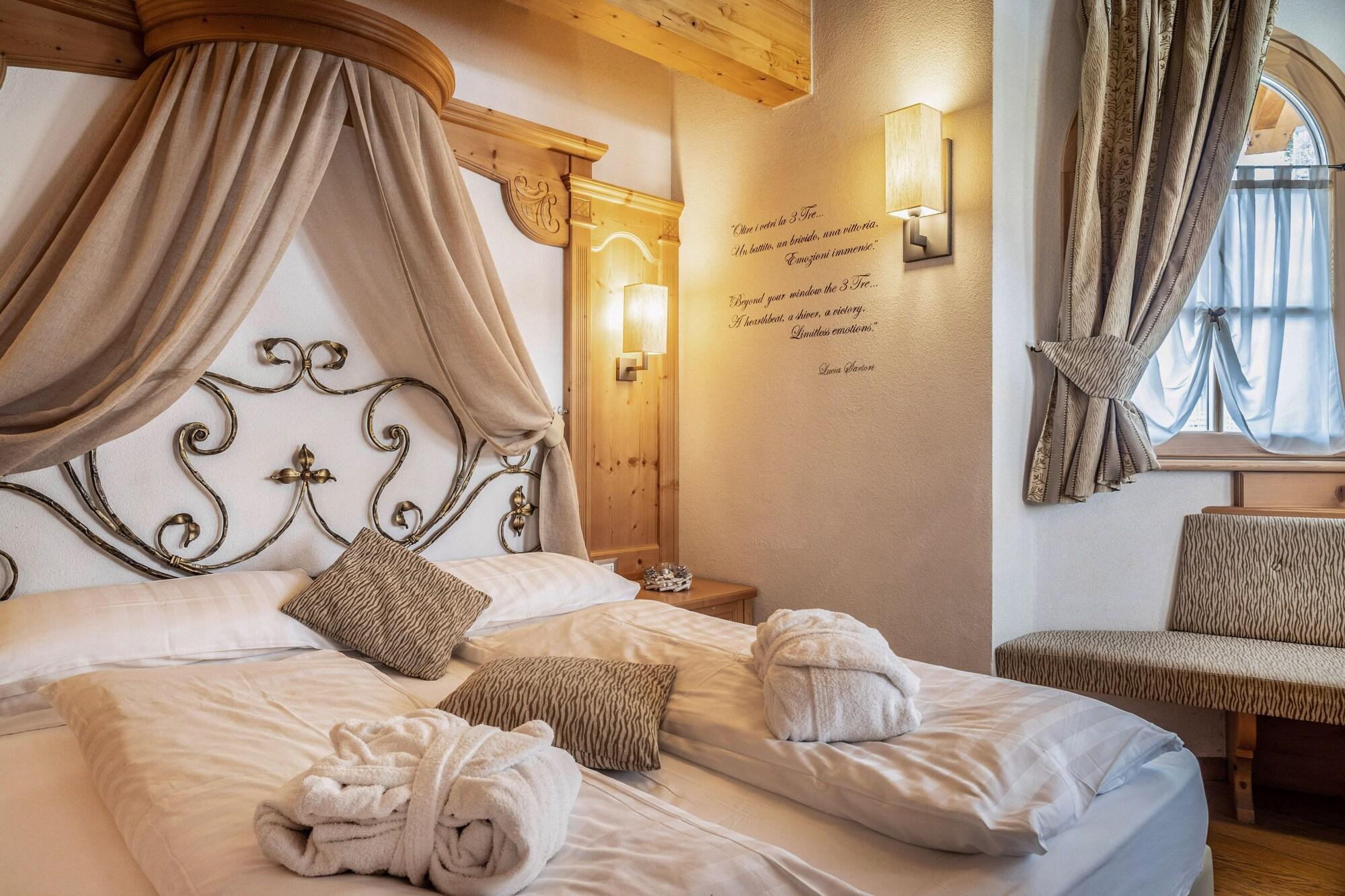Hotel Romantic Plaza 4*