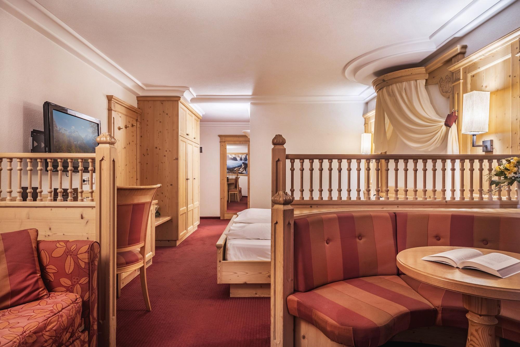 Hotel Romantic Plaza 4*