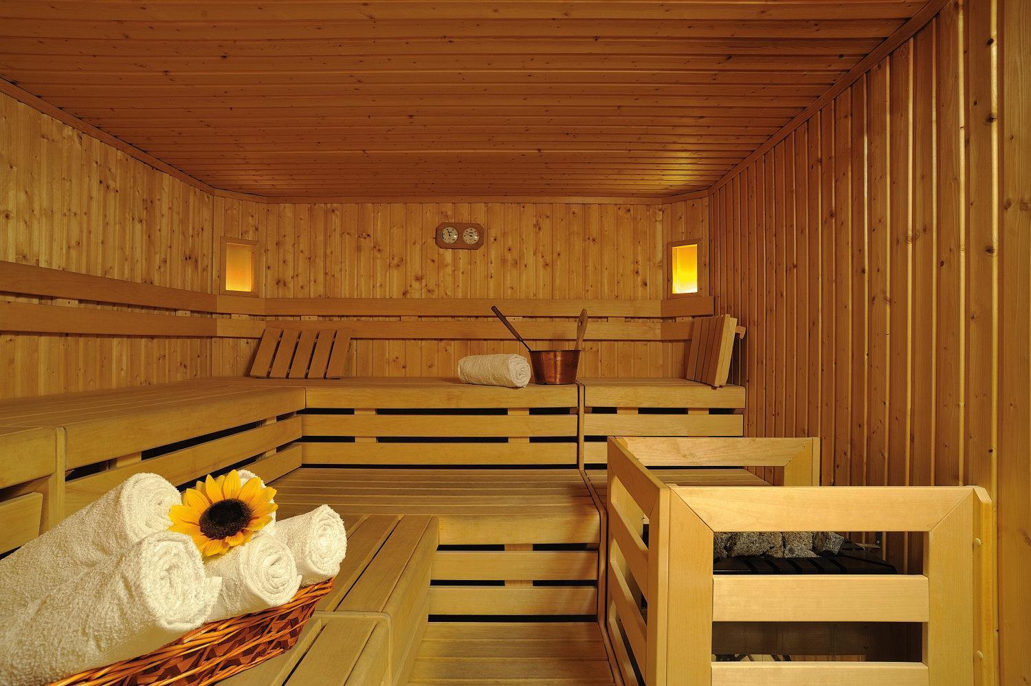 Hotel Romantic Plaza Madonna