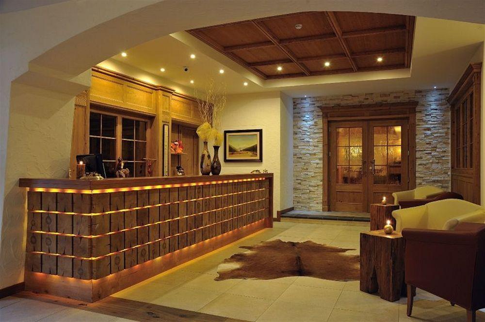 Romantic Plaza 4*