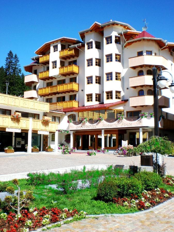 Hotel Romantic Plaza Madonna